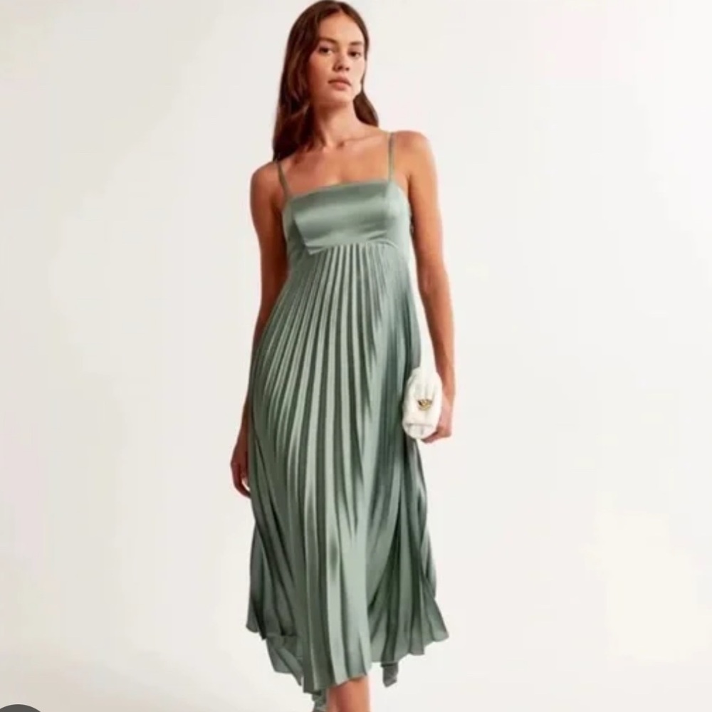 Abercrombie & Fitch A&F Giselle Clasp Back Pleated Midi Dress green satin